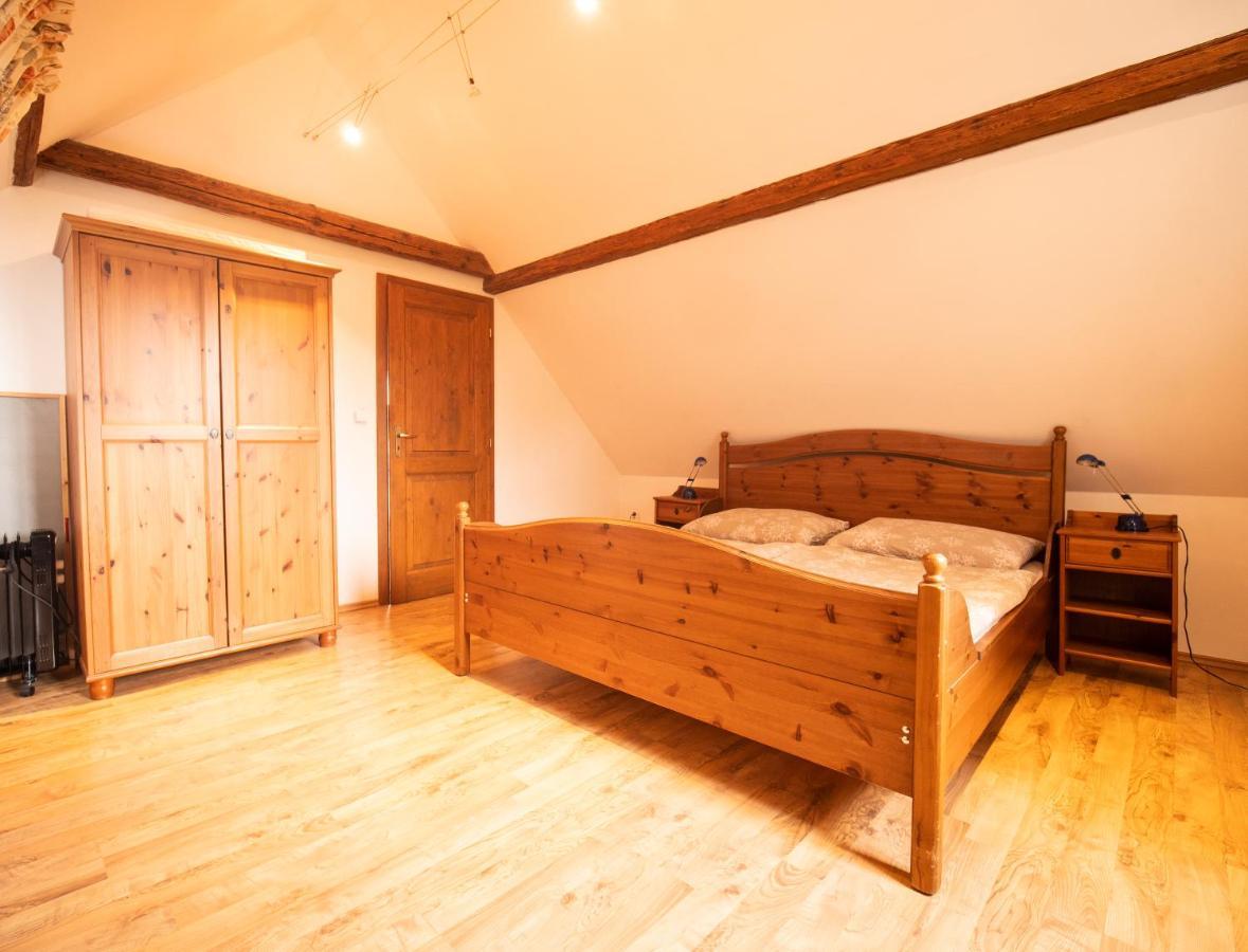 Cottage Bara Bozanov Ngoại thất bức ảnh